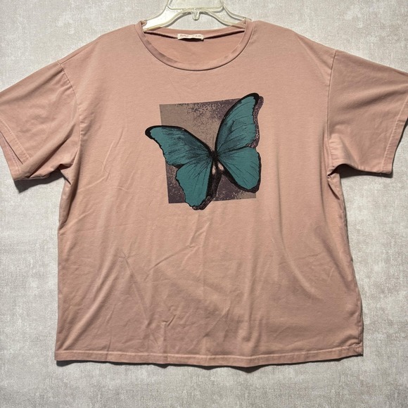 SHEIN Tops - Romwe Shirt Womens Large Pink Butterfly Graphic Short Sleeve Casual Tee